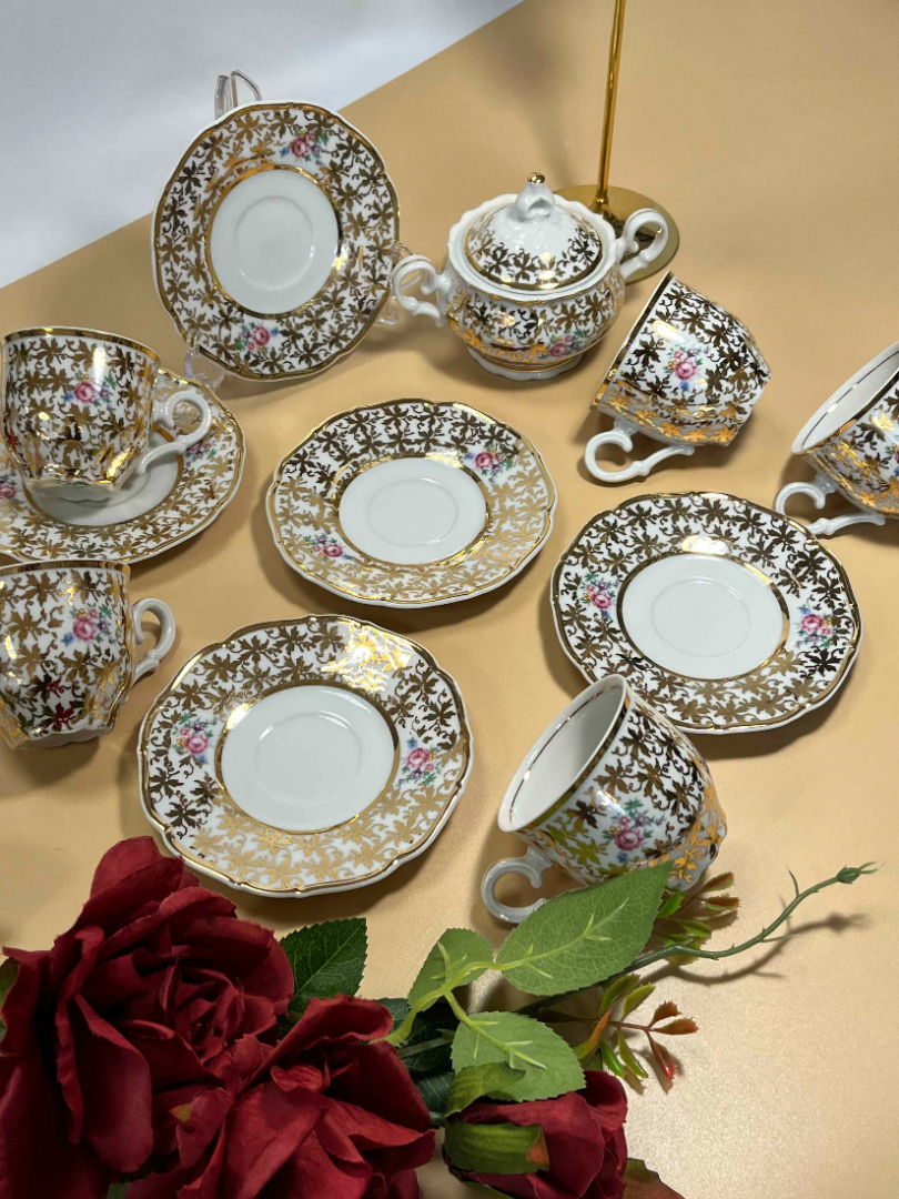 Часть кофейного сервиза, Moritz Zdekauer Чехословакия. Фарфор, деколь, золото. Цена за 11пр. Картинка 1